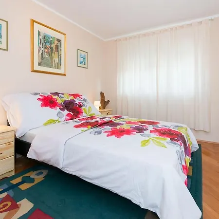 Apartment Tara Rovinj